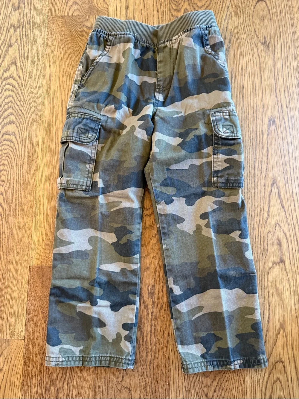 The Children's Place Short-Sleeve Tee, long slv Turkey Tee & 2 pair cargo pants